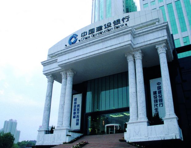 武漢市建設(shè)銀行10000m2保溫工程